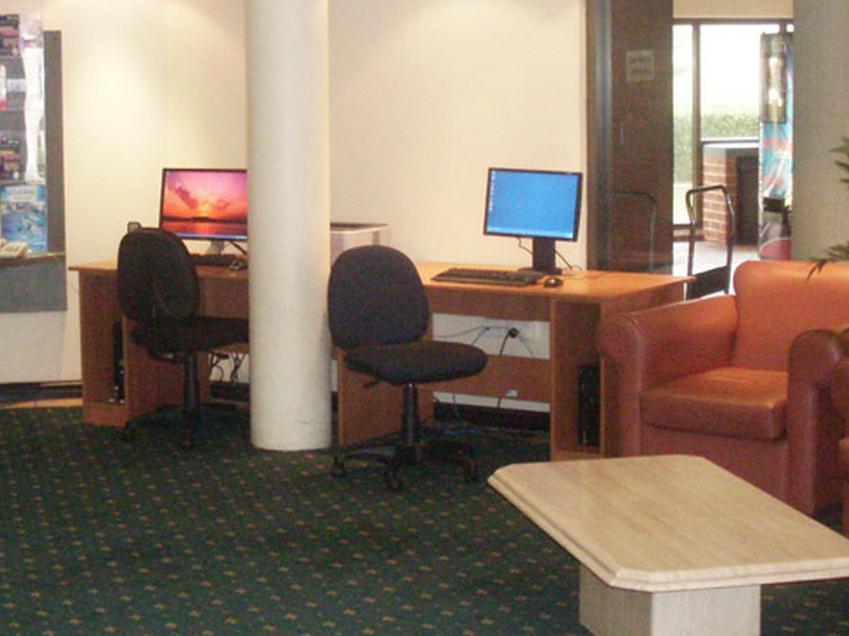 Great Eastern Motor Lodge Пърт Екстериор снимка