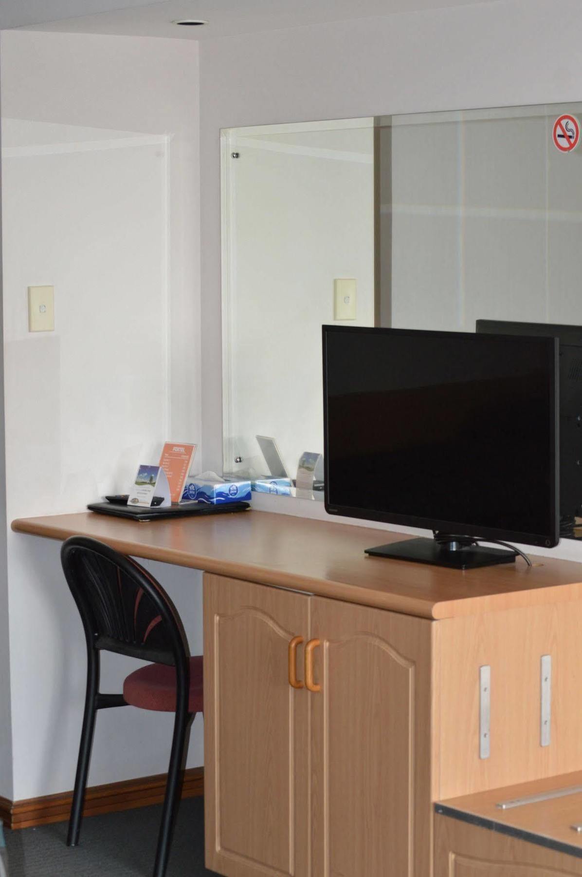 Great Eastern Motor Lodge Пърт Екстериор снимка